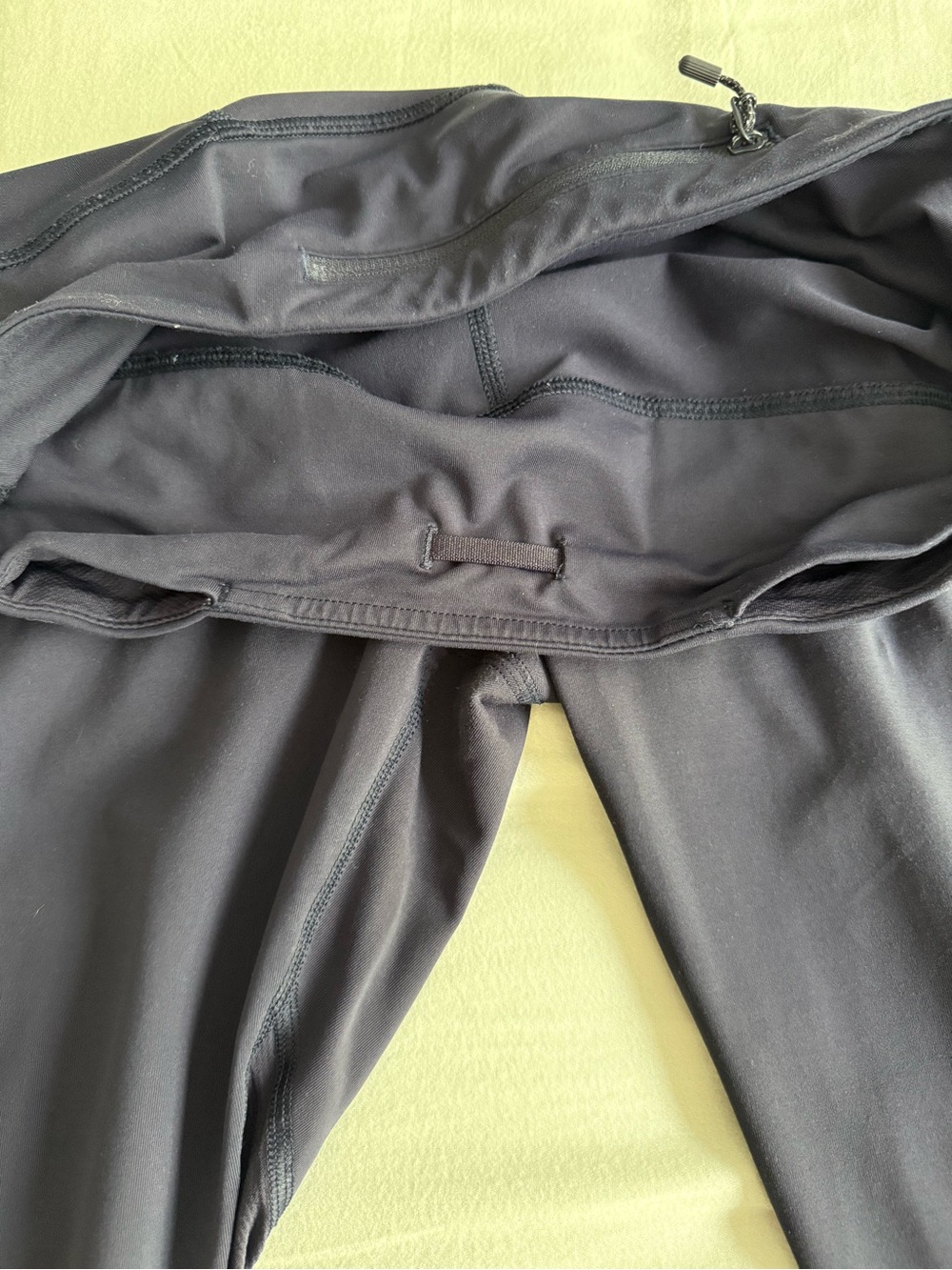 LULULEMON Black Pace Rival Crop 22” Medium Rise Pockets Luxtreme Leggings Sz 8 - Picture 11 of 14